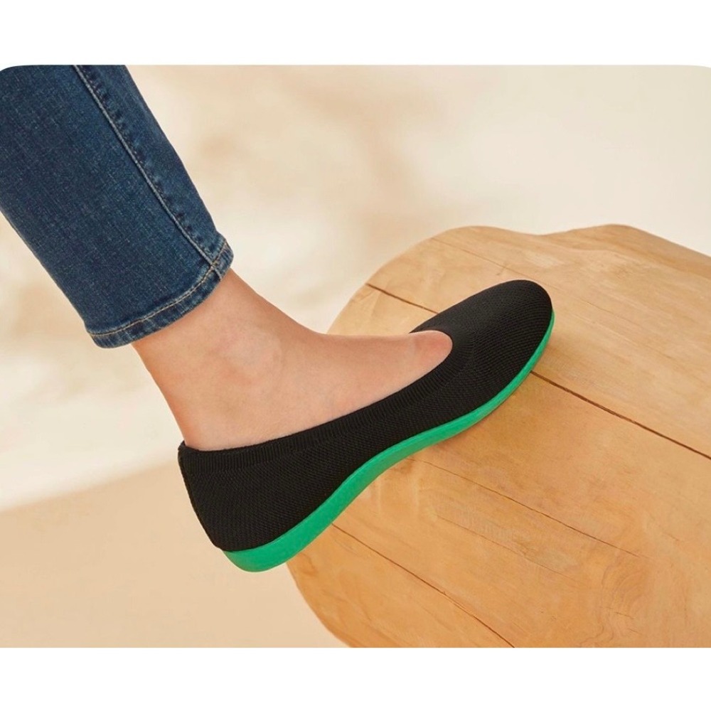 VIVAIA Claire Walker Pointed-Toe Knit Flats Black Green Grass EU 38.5 / US 7.5
